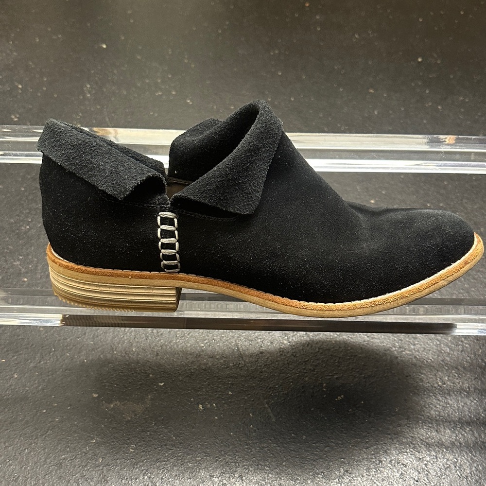 Clarks Edenvale Bella Black Suede Ankle Bootie Women's 7
